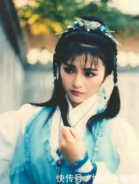 表情最美女警花,动作片中的天使,因感情问题轰动一时,如今孑然一身表情