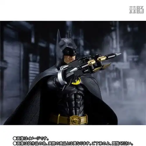 万代推出shf1989年电影版蝙蝠侠