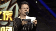蔡徐坤获华语乐坛金曲奖,台下周杰伦陈奕迅等大佬的表情亮了