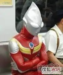 每天挤着地铁上下班的时候,我常常问自己,