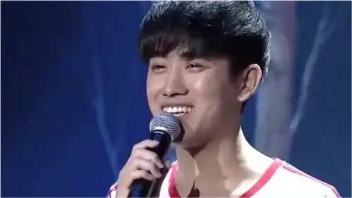 龙虾男神自创说唱,现场表演嗨翻全场,蔡国庆都笑了