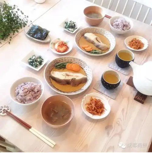 主妇动了动手,30㎡的家弄出了300㎡的即视感引10万人围观