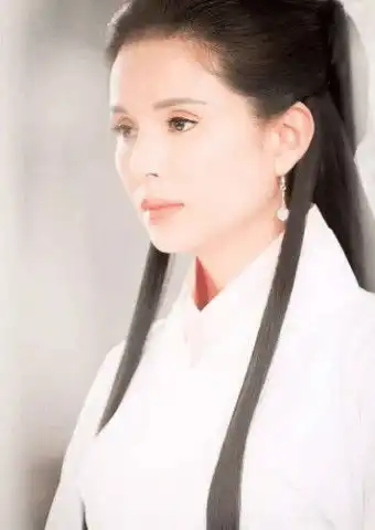 李若彤时隔22年再扮小龙女依旧惊艳,网友能不能别再卖情怀了