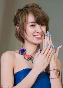 这个夏天ins上最流行的100款美甲再去美甲店就带它