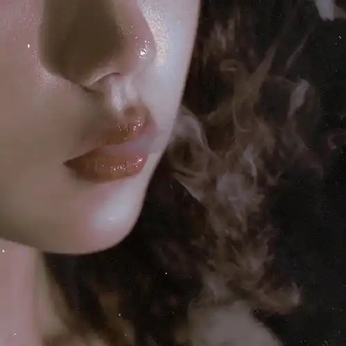 高级感女生头像动漫李小