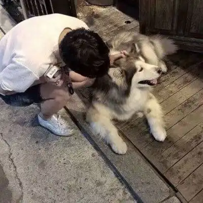 阳光微笑动漫头像男