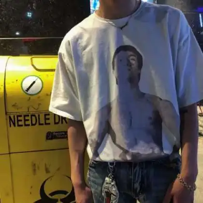 部位男头下半身超酷,看不到脸也藏不住就理直气壮