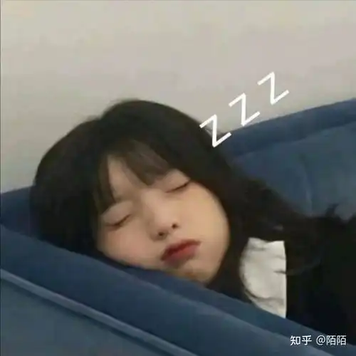 情侣头像单人不明显女