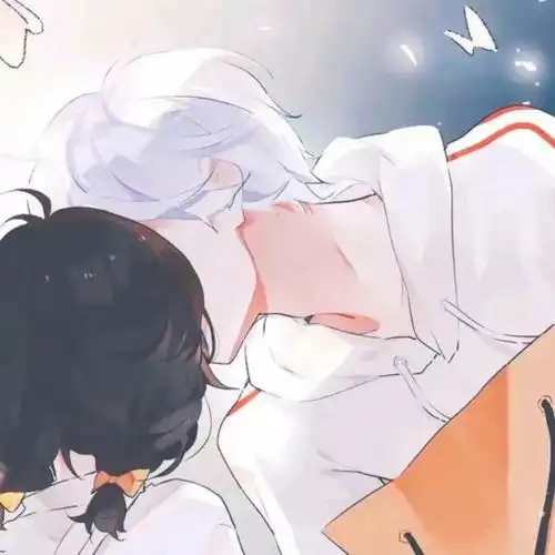 情侣头像动漫特别明显李