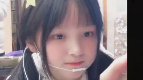 草莓果酱ox,可爱表情包让我着迷怎么会有这么可爱的女孩子