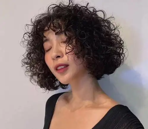 还有12天过年,再不换发型就来不及了